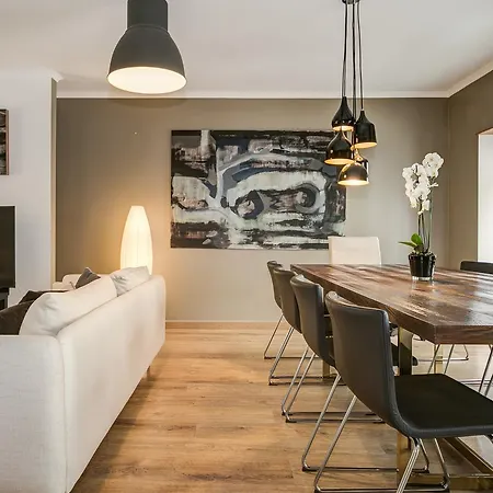 Empire Building By Homing Lisbon